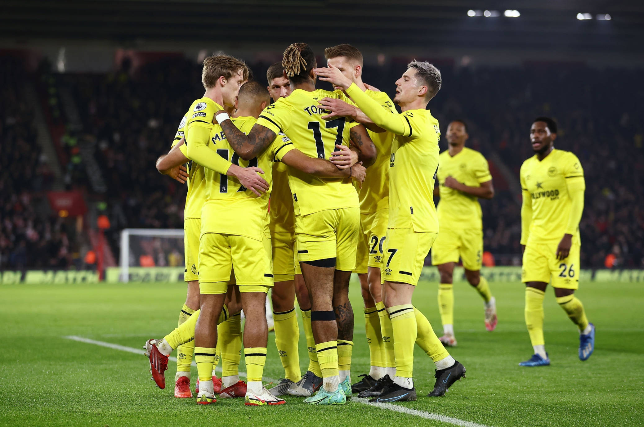 曼城計劃續約福登 新合同為期六年.