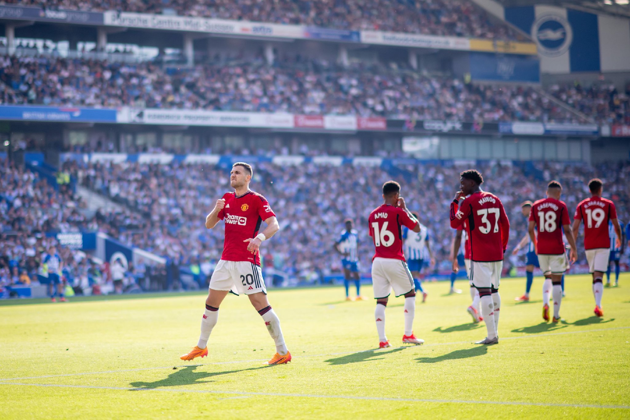 締造巨大成 締造巨大成